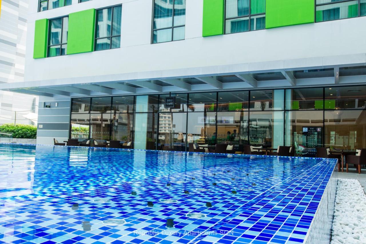 Republic Apartments Saigon Airport Ho-Chi-Minh-Stadt Exterior foto